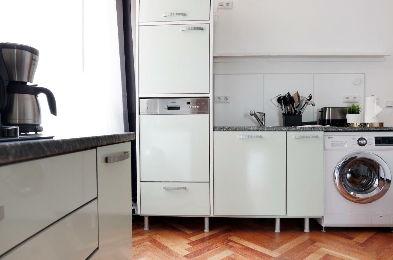 Katz By Rockchair Apartments L Superhost Status L 3 Bedrooms Boxspringbeds 2 Bathrooms In City Center - Cozy Family & Business Flair Welcomes You! Berlin Luaran gambar